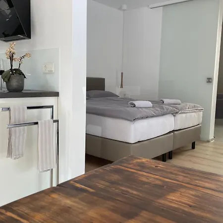 Semesterbostad Ferien-wohnung-sartoris By Interhome *