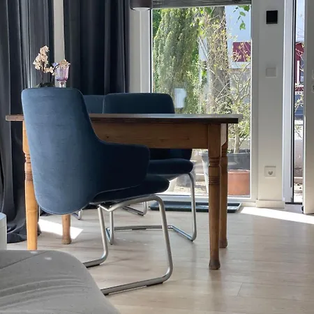 Semesterbostad Ferien-wohnung-sartoris By Interhome